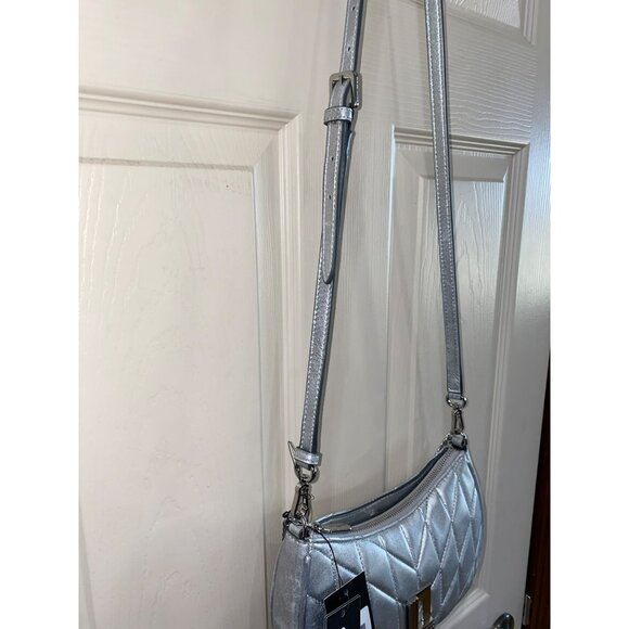 Karl Lagerfeld Lafayette Quilted Demi Crossbody Bag Bag With Chain Strap & Adjus - Picture 7 of 13